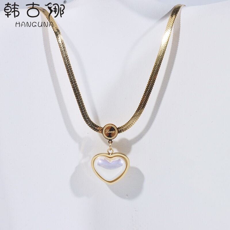 Love Heart-Shaped Pearl Necklace Women's Trendy Titanium Steel No ...