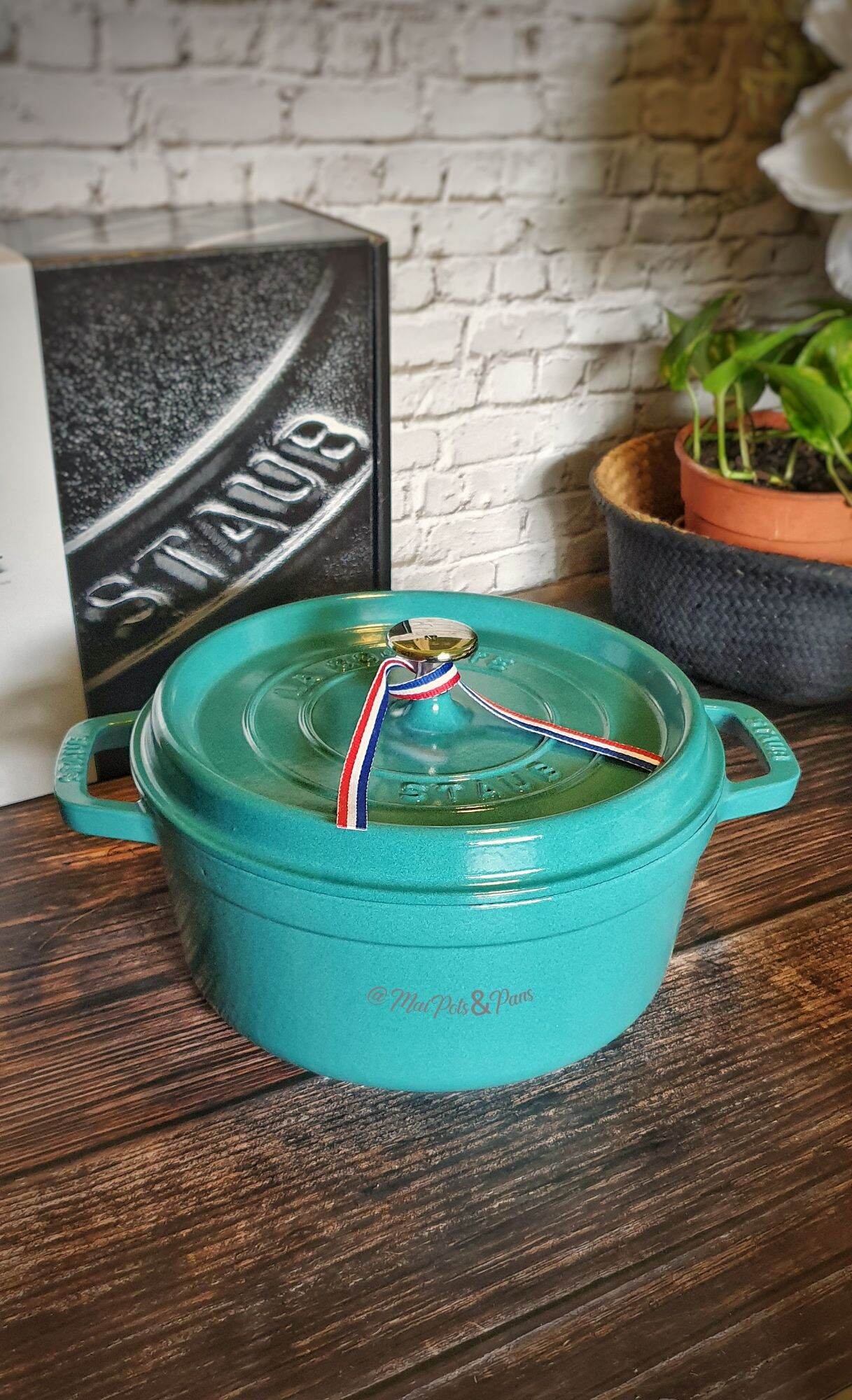 Turquoise Staub Qt Cast Iron Staub Cocotte 24cm Turquoise
