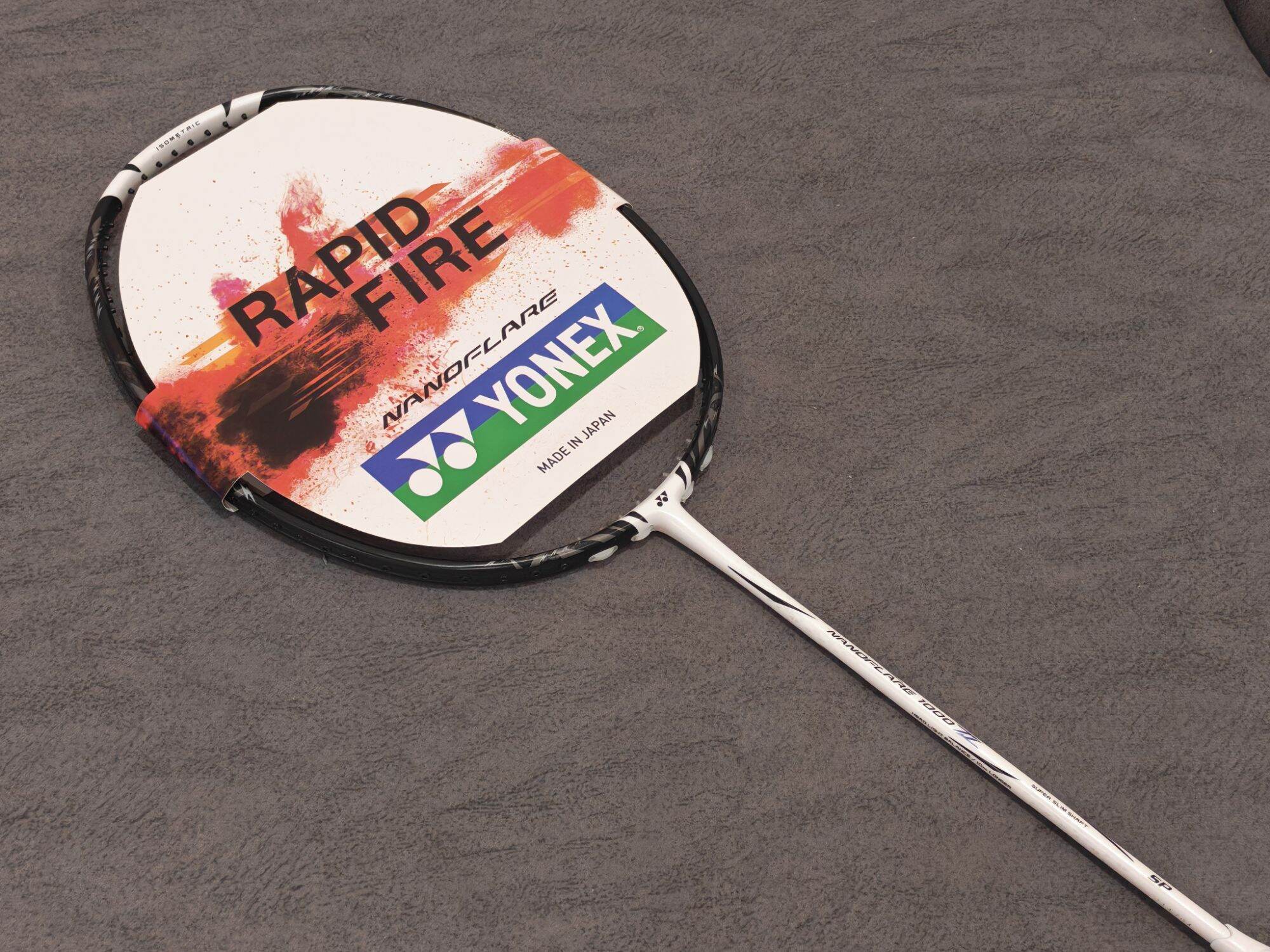 Yonex Voltric Z-Force II Gold/Black Limited Edition 30Lbs