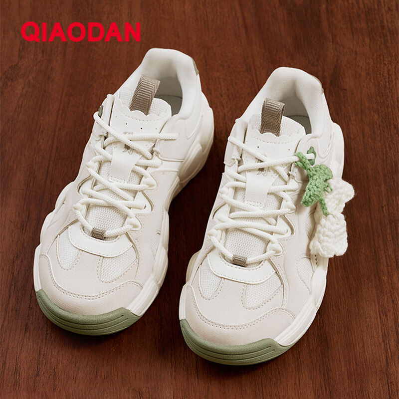 Qiaodan Women'S Thick Sole Height Increasing Sports Casual Shoes QXL042253405 ราคา 2,225 บาท*ส่งฟรี