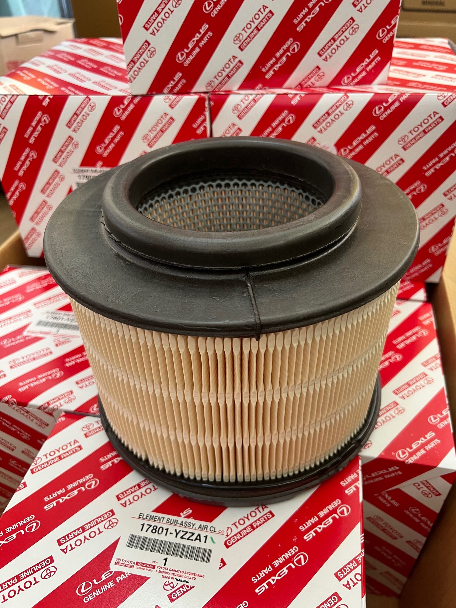 Toyota Vigo Innova Fortuner 1KD 2KD 1TR 2TR Air Filter Original 17801 ...