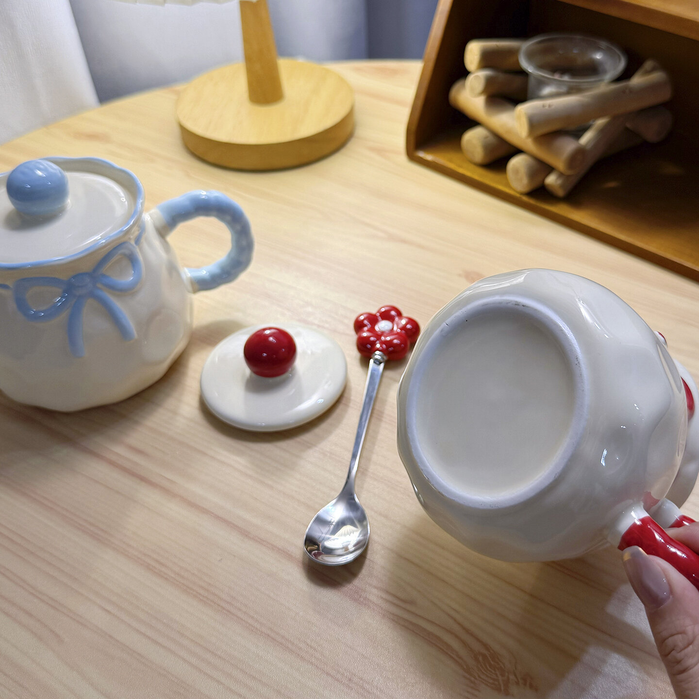 Ceramic Couple Mug Set With Lid And Gift Bag For Anniversary_voghion.com