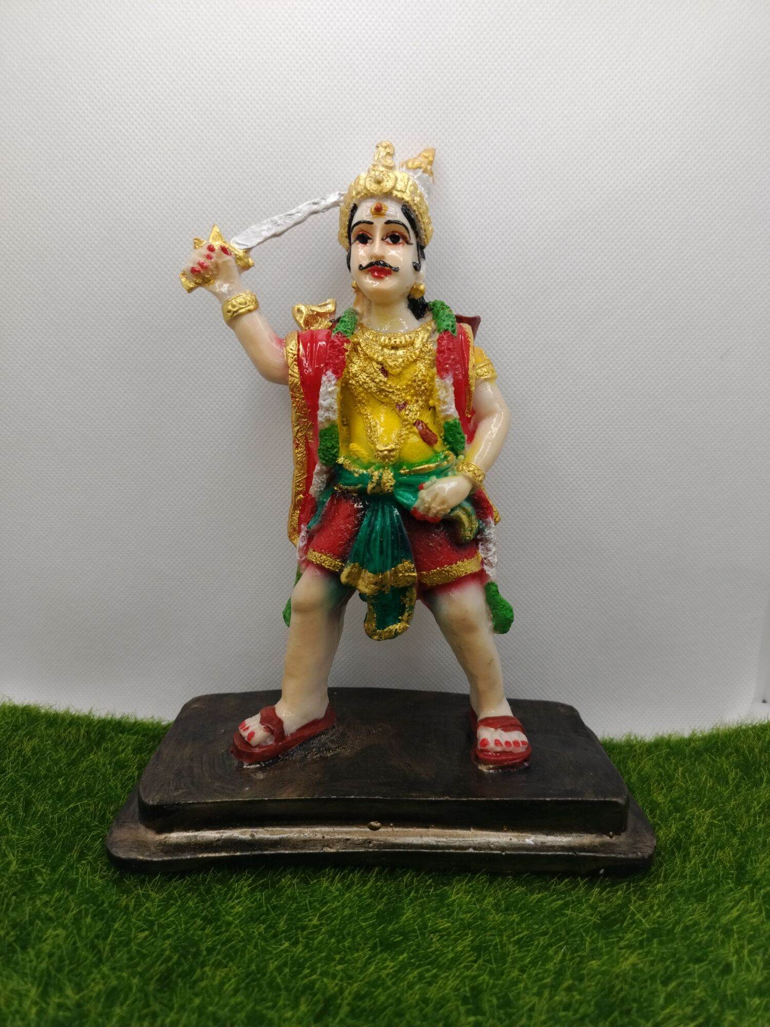 Mathurai Veeran Statue_Size2