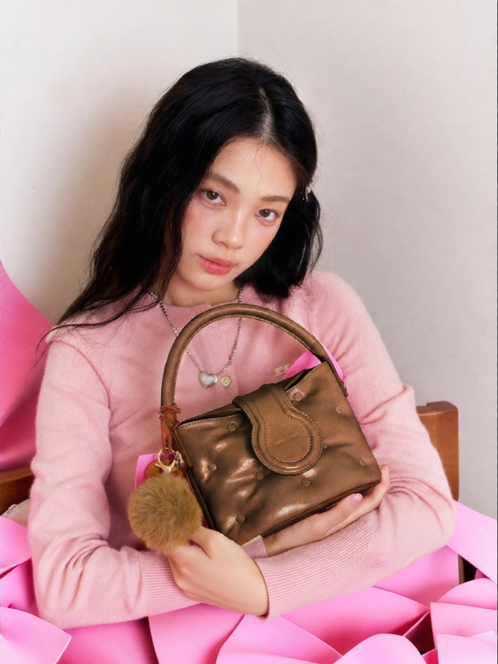 One Time | Stylish Unique Small Bucket Bag - Jenama One Time Harga 213 Ringgit*Penghantaran Percuma