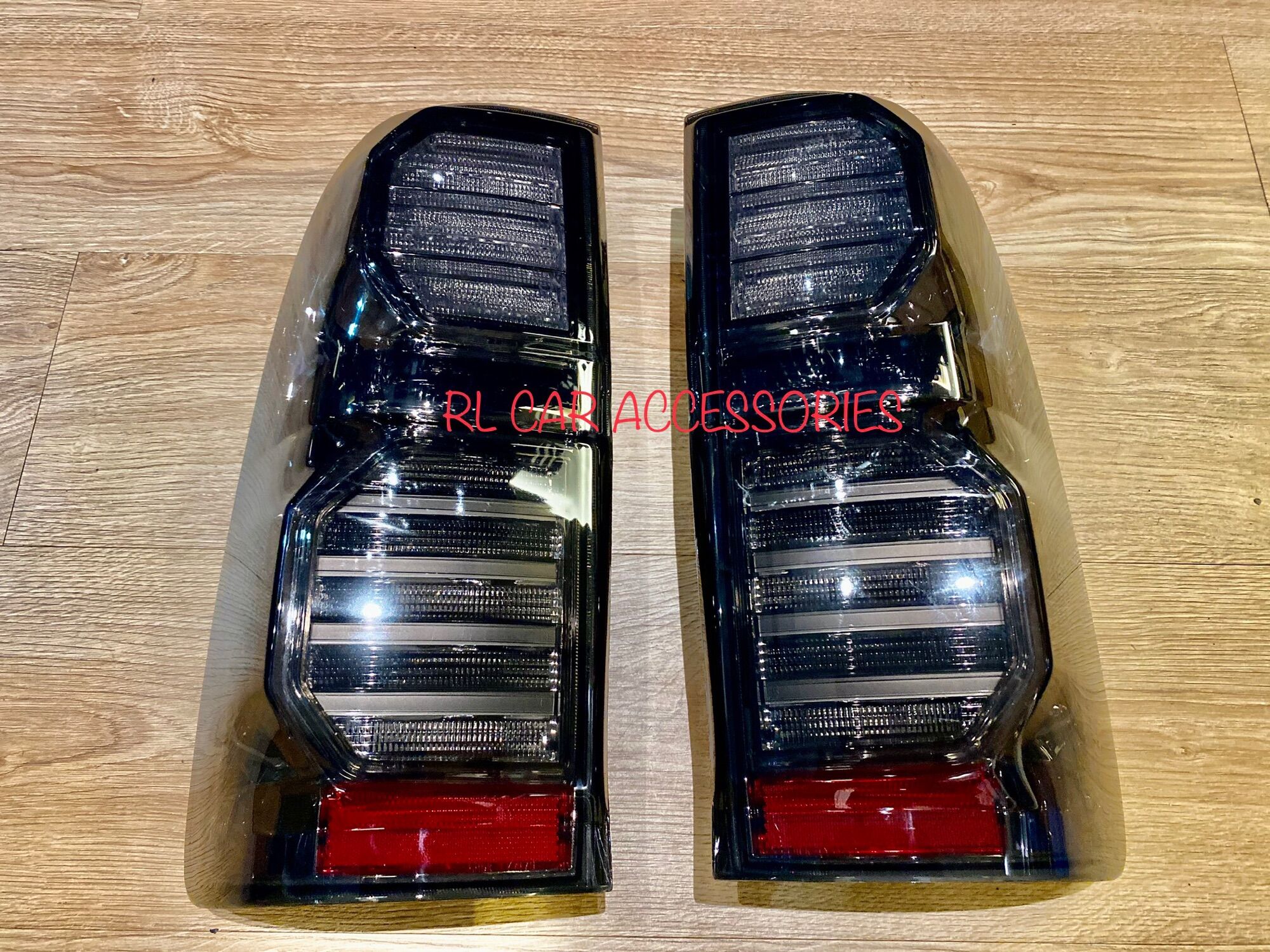 High Mount LED Brake Light For Toyota Hilux Vigo 2005–2014 – Clear Lens, 12V, Easy Install