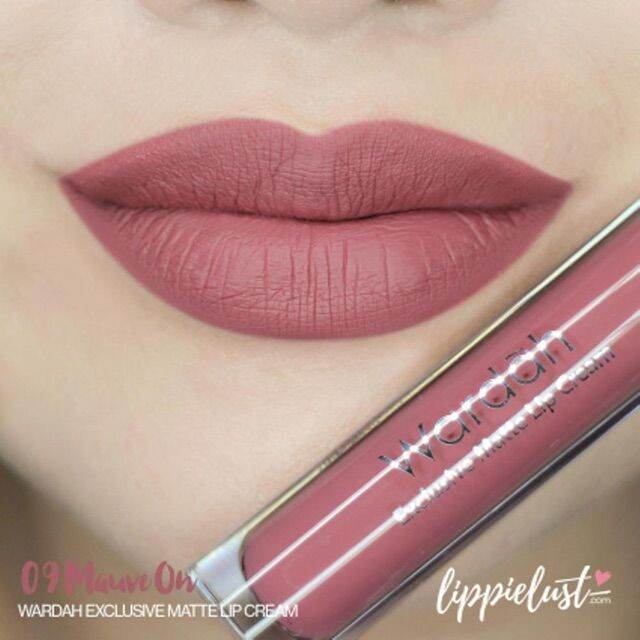 wardah exclusive matte lip cream mauve on