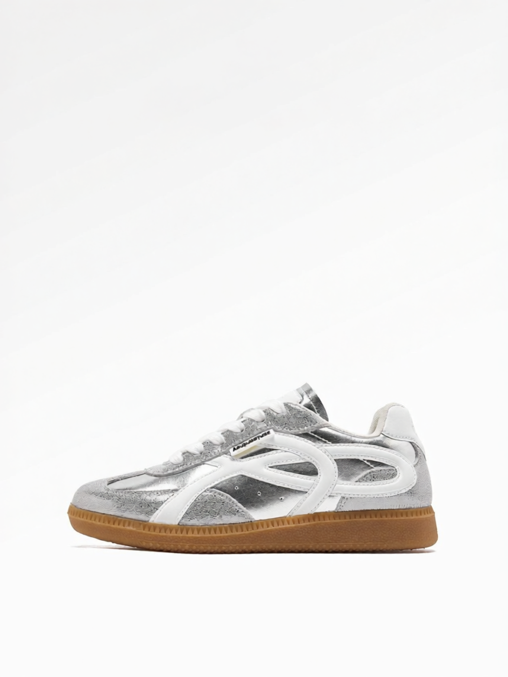 ACUPUNCTURE | Red Fashion German Training Shoes Comfortable Flat Casual ราคา 3,540 บาท*ส่งฟรี