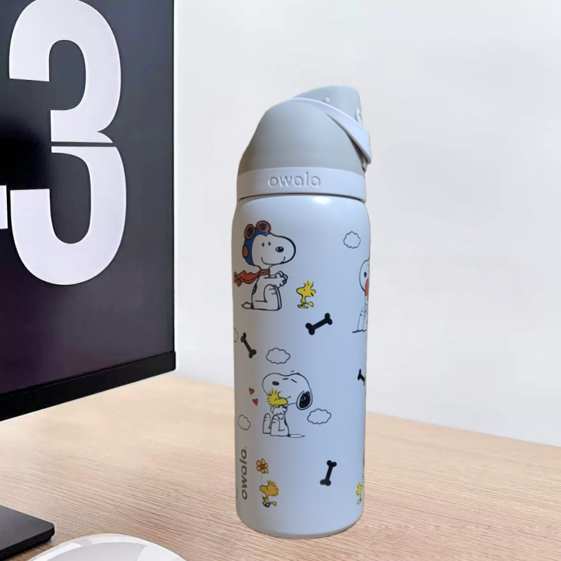 Owala Freesip Tumbler co-branded Snoopy Cup 32oz Cartoon Insulated