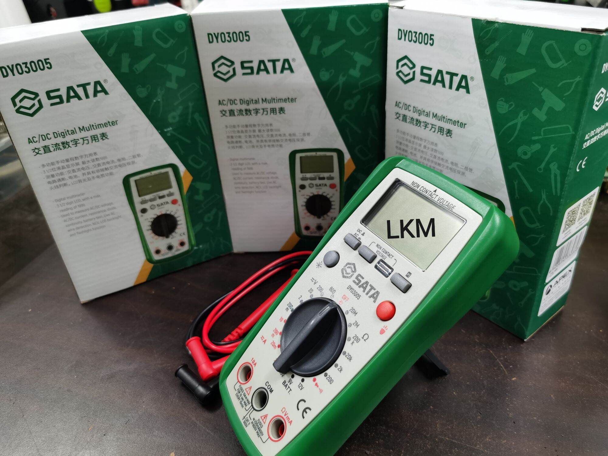 Sata AC/DC Digital Multimeter DY03005. 