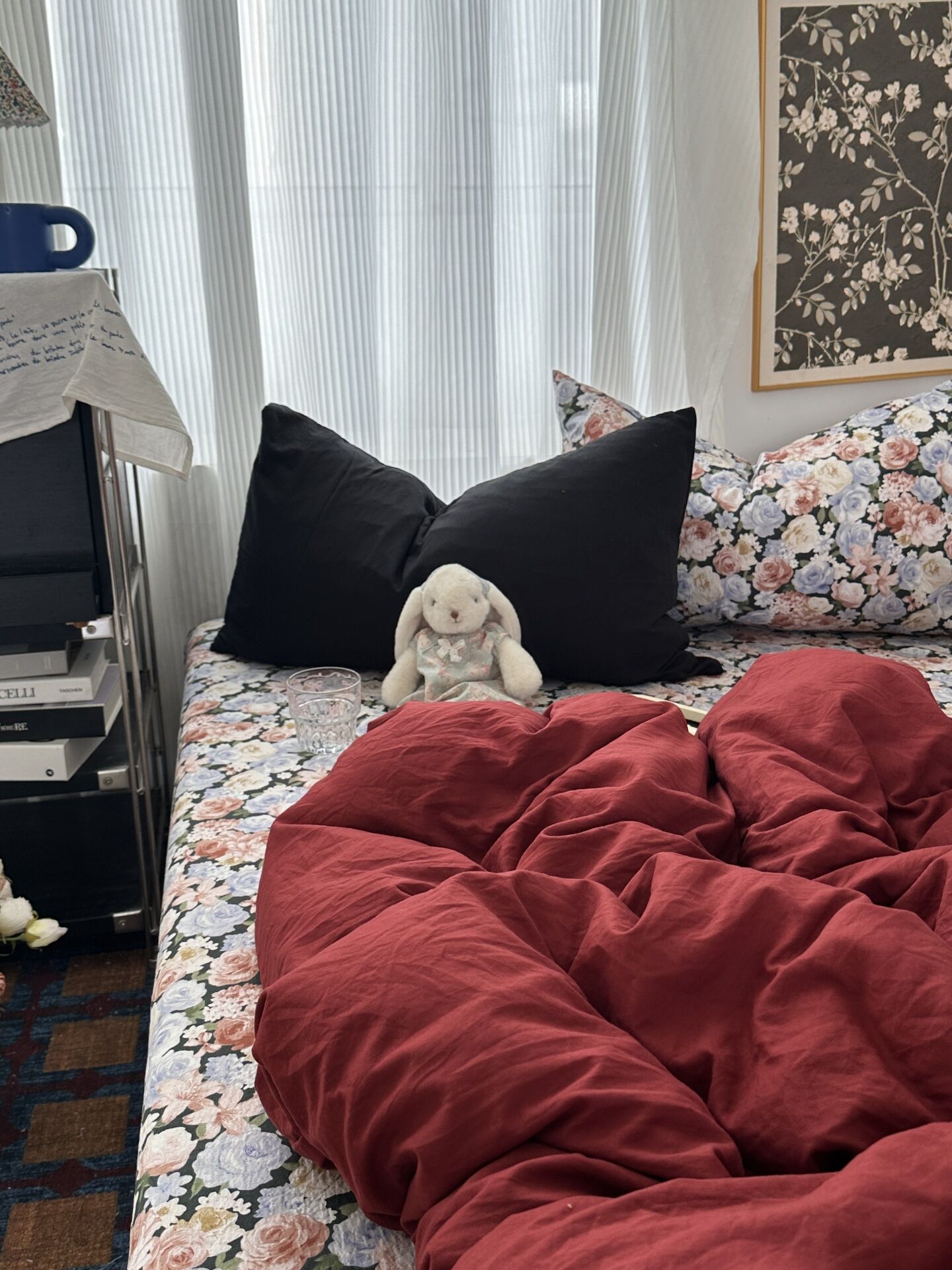Korean Style Four-Piece Bedding Set Rose Red Washed Cotton Bed Sheet Student Dormitory Three-Piece Bed Skirt 1.8 Bedding Set Harga  147 Ringgit*Penghantaran Percuma