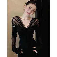 Loowmane | Stylish Lace Spliced V-Neck Slim Fitting T-Shirt