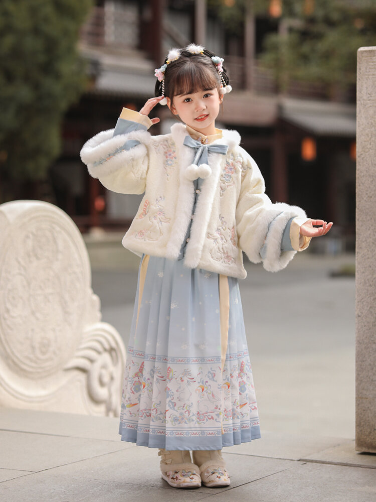 Princess Style Children's Hanfu Autumn Winter Skirt Set Long Sleeve Velvet Inner Children's New Year Visit Clothes Girls' Outfits Harga  169 Ringgit*Penghantaran Percuma