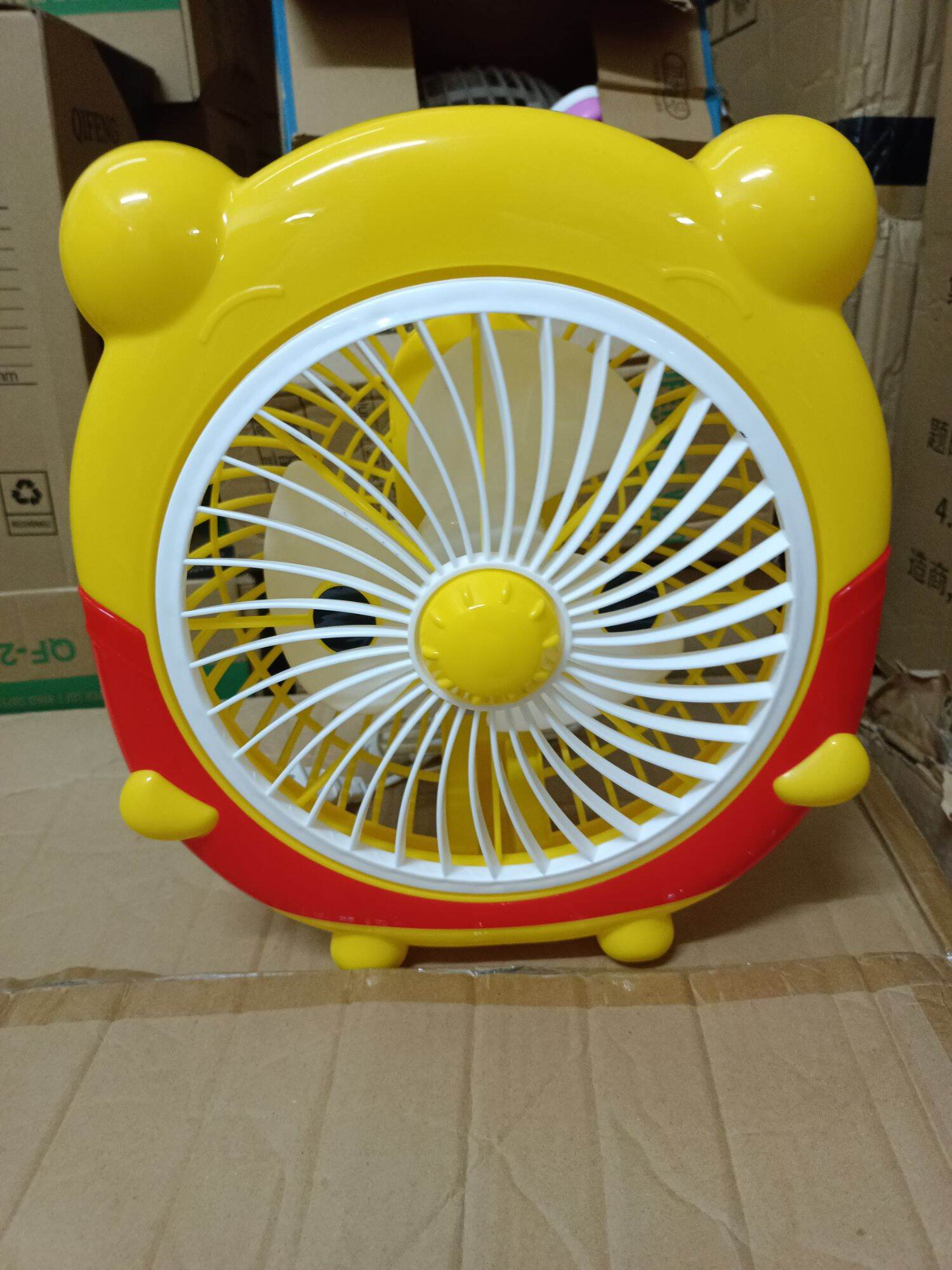 Cartoon Electric Desktop Table Fan pikachu / minon/Doreamon Lazada