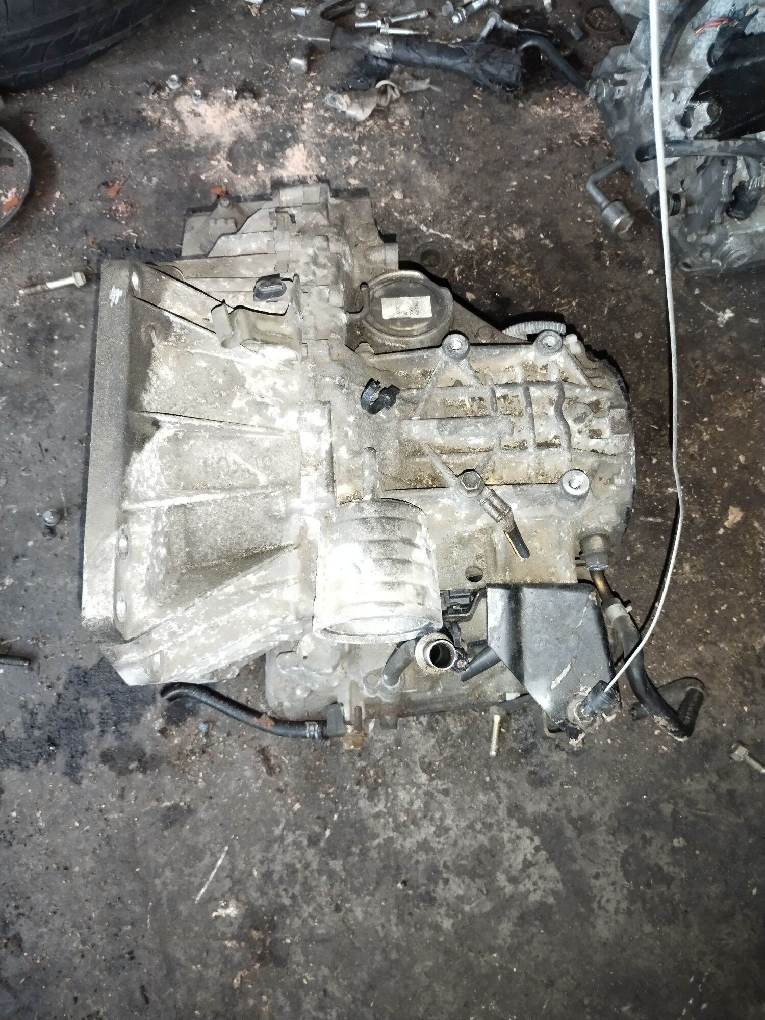 gearbox nissan grand livina