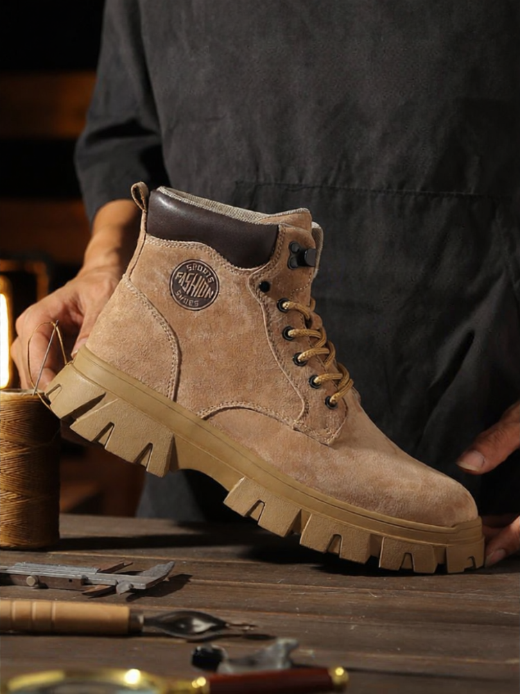 Stylish All-Match Work Boots Harga  224 Ringgit*Penghantaran Percuma