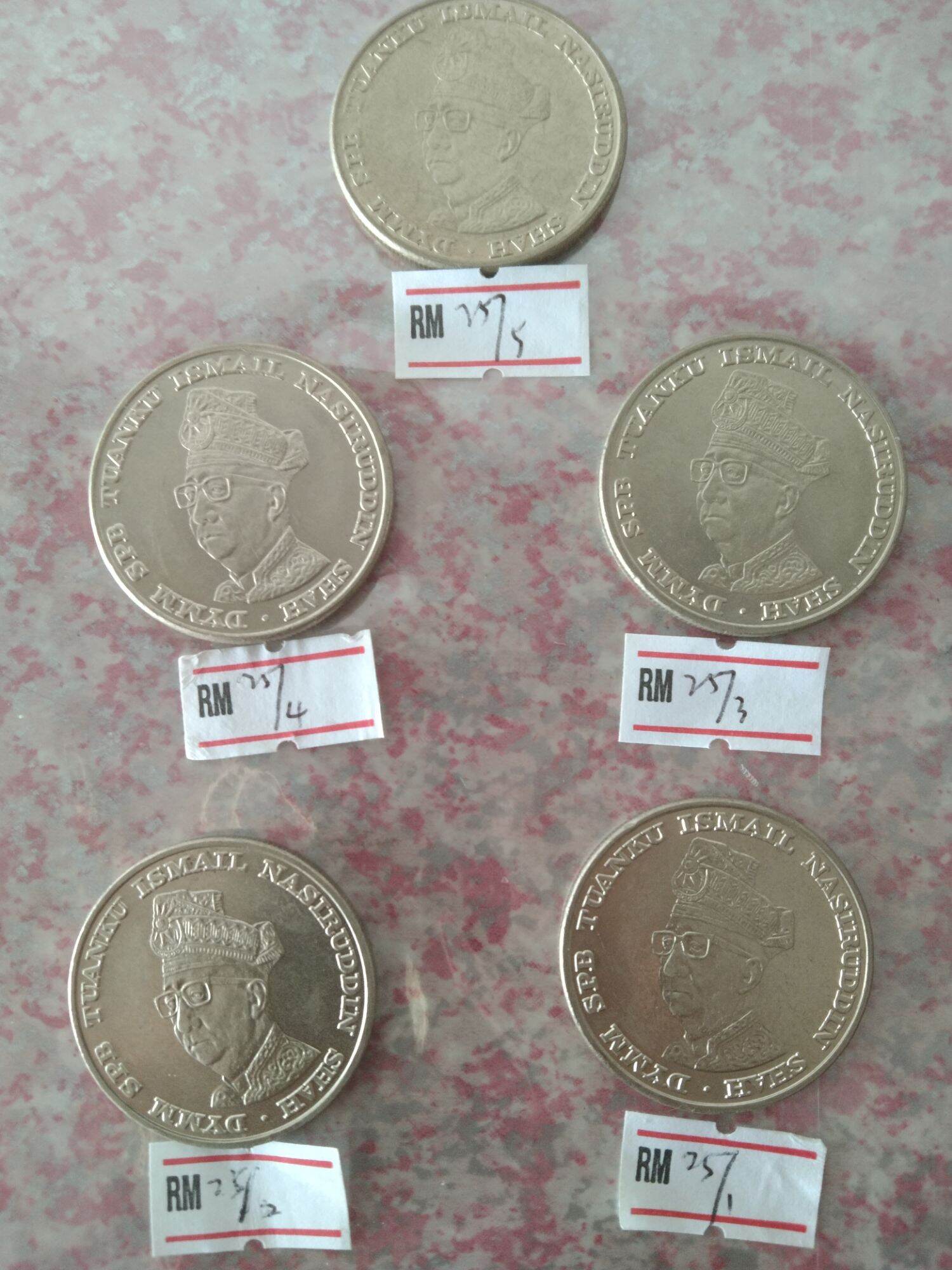 MALAYSIA COINS RM1 1969 DUIT SYILING RM1/马来西亚一令吉旧硬币 （price for 1 pc）  Malaysian Rm1 Coin 1969 Die-Cast Metal Coin Vintage Malaysian Currency Coin  Adult Anime & Manga Collectible - Lazada | Lazada