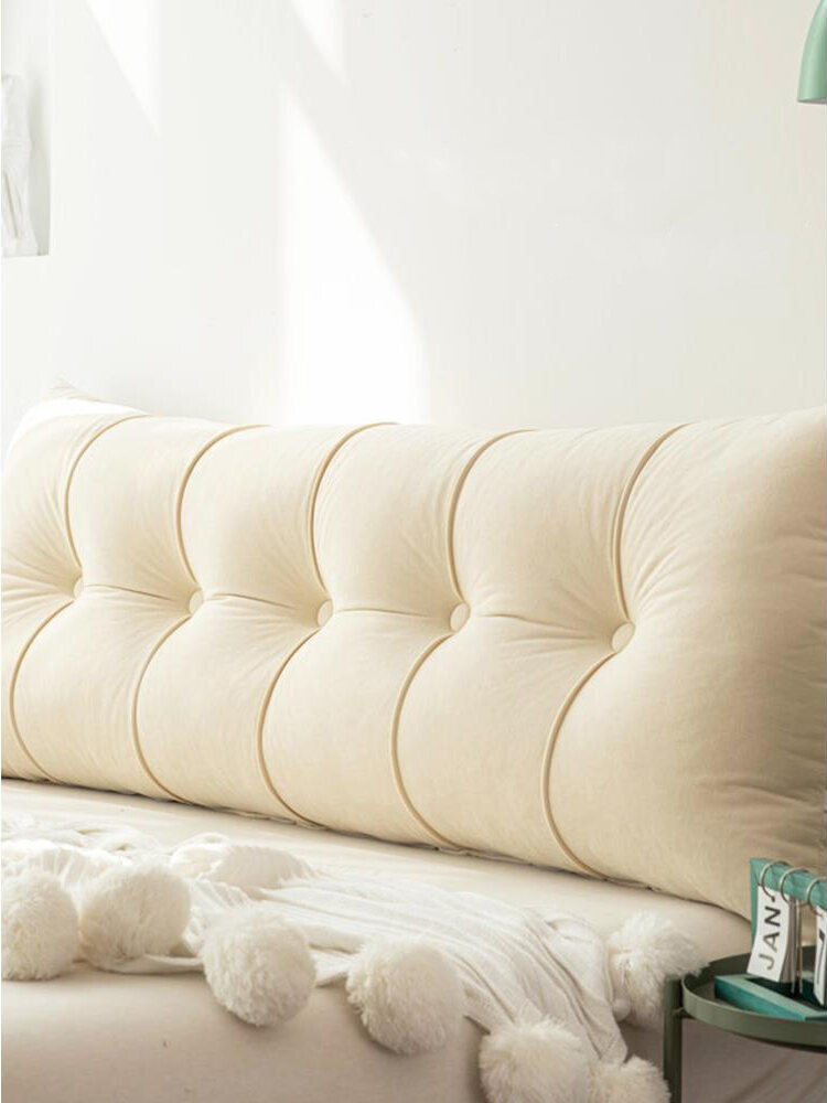 Large Cream Ins Style Cushion Harga  174 Ringgit*Penghantaran Percuma