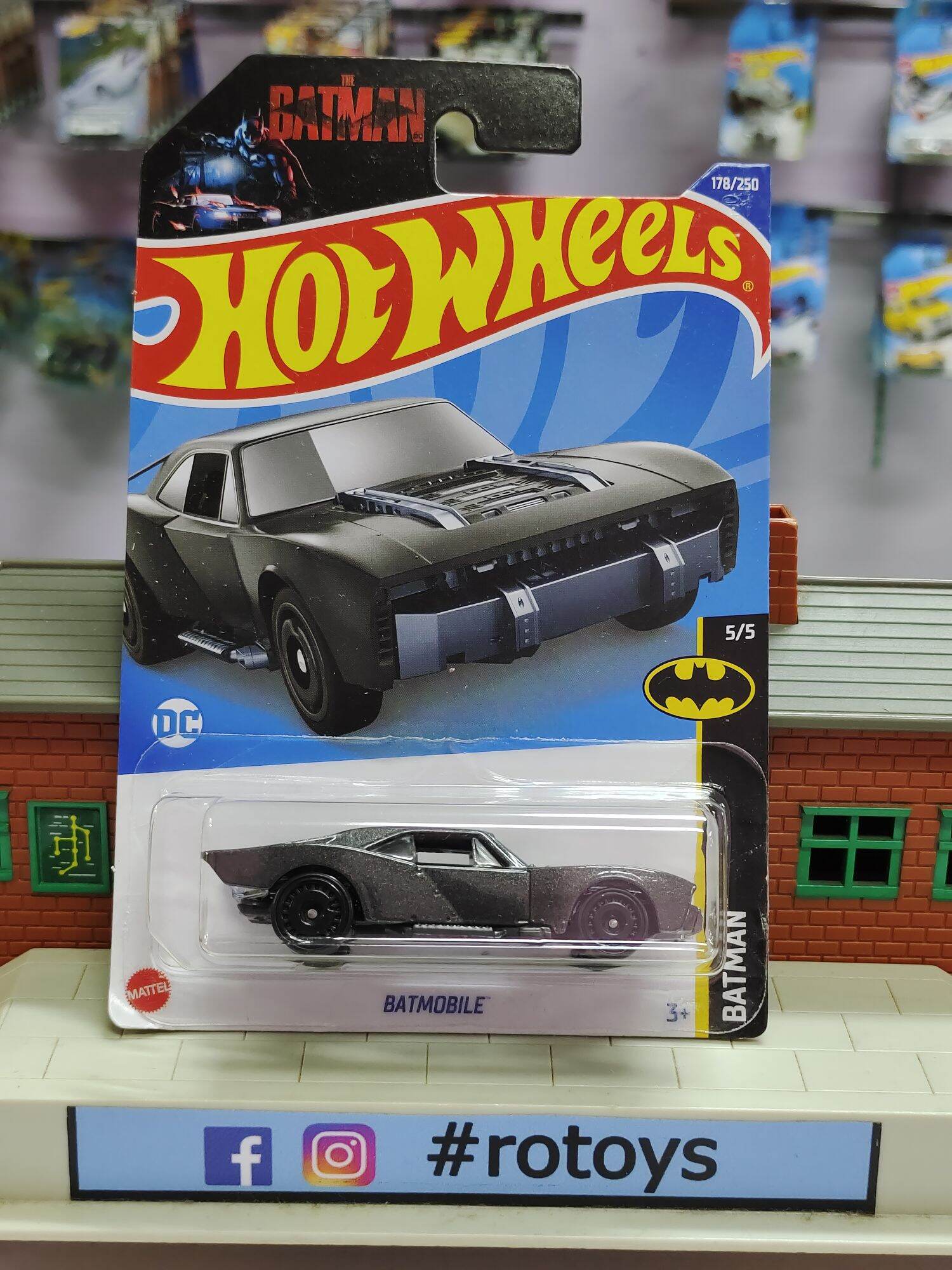 Hot Wheels 2022 - Batmobile - The Batman 5/5 [Gray] 178/250