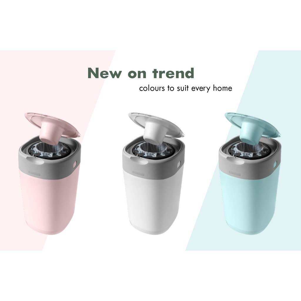Tommee Tippee Twist & Click Nappy Disposal Bin/Tommee Tippee Sangenic Tec Cassette. 