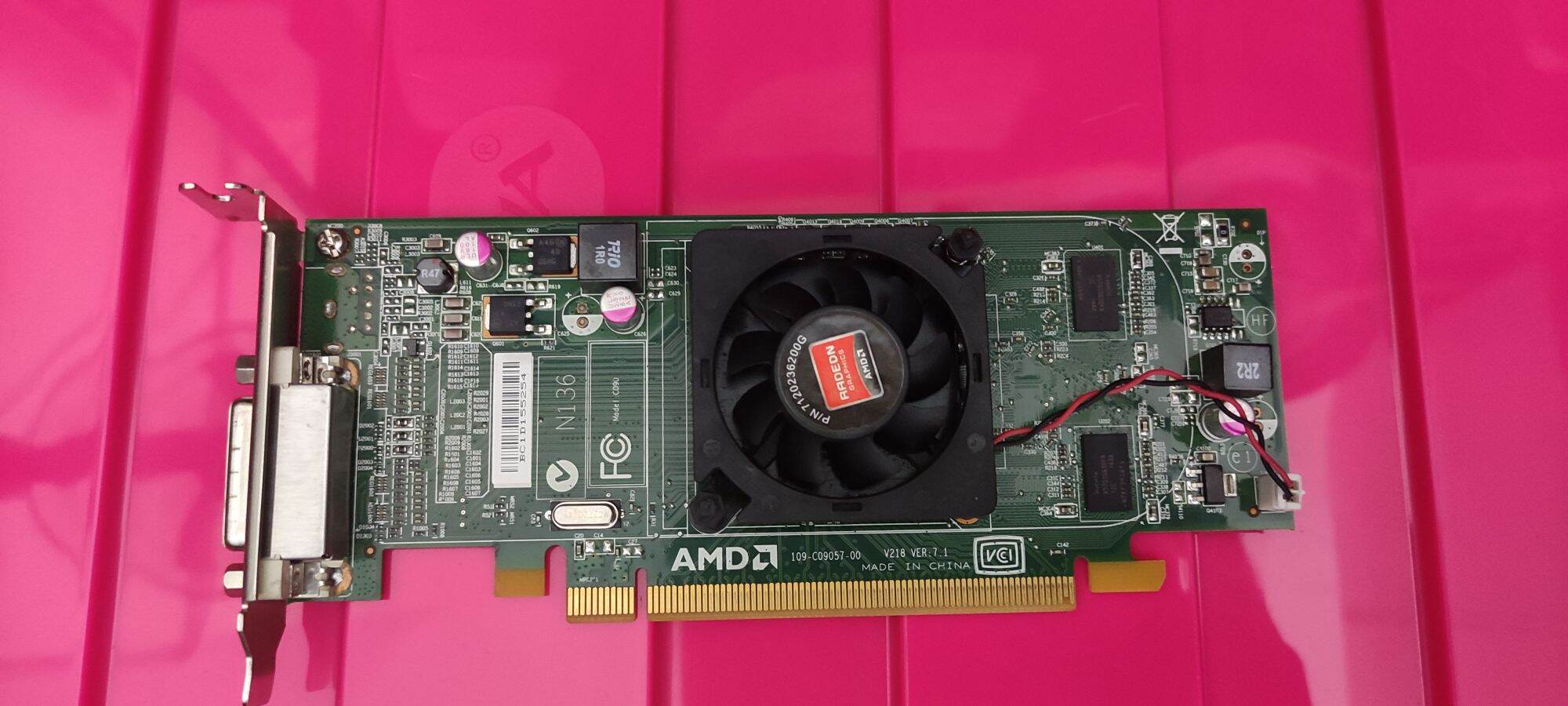 AMD RADEON HD 6450 HD 7000 HD 8490 512MB 1GB GDDR3 LOW PROFILE GRAPHIC ...